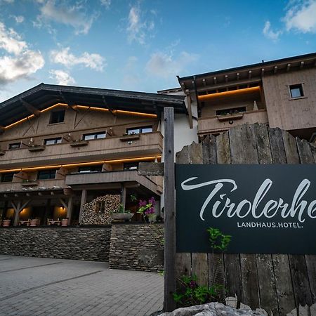 Hotel Landhaus Tirolerherz Sankt Ulrich am Pillersee Exterior photo